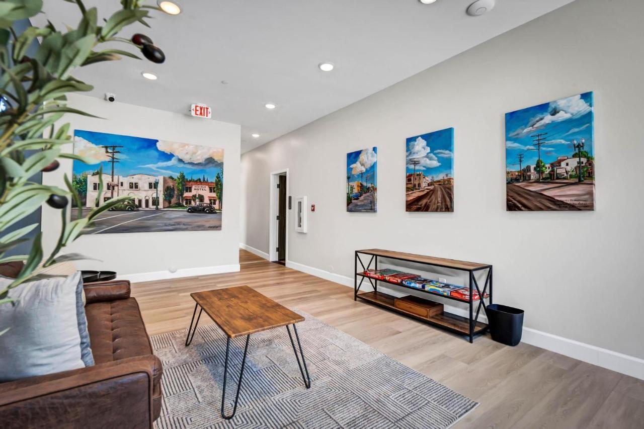 Two Bedroom-Queen In Master. Heart Of Downtown Vista Extérieur photo